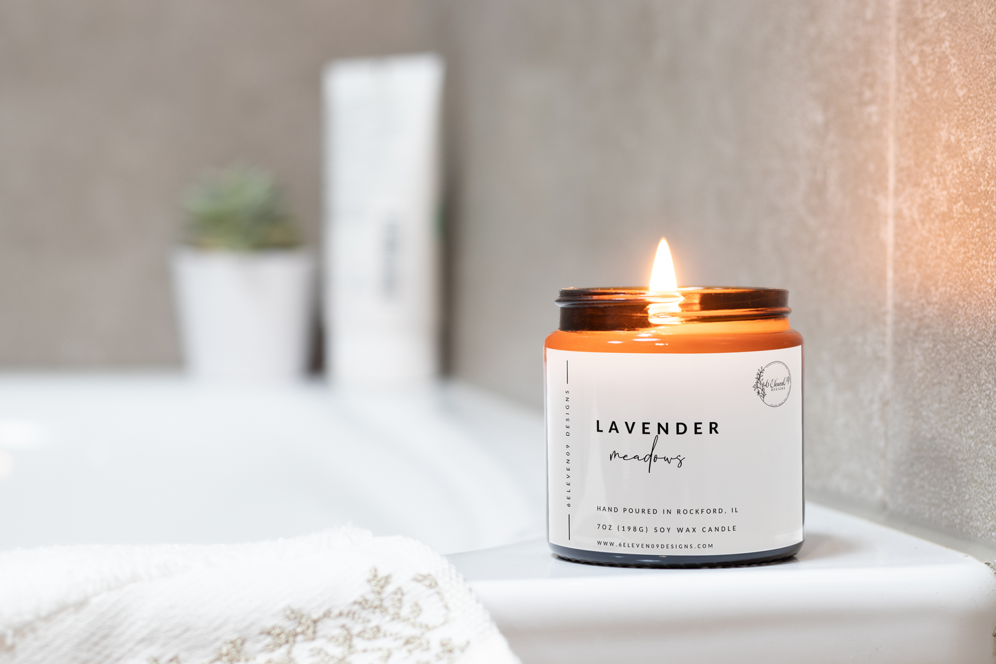 Lavender Meadows Scented Candle